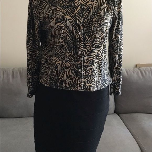 CENTRE VILLE Paris Skirt Fitted Black Zipper Horizontal Accents Size 6 - Picture 4 of 5